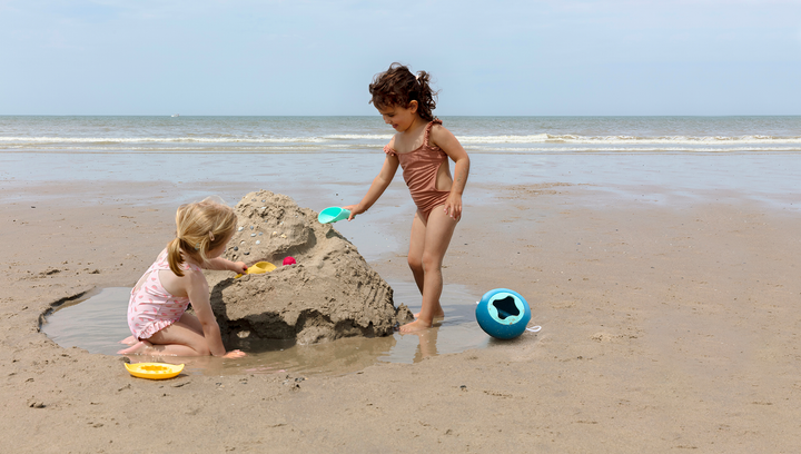 Quut Beach Set -  Mini Ballo, Cuppi and Magic Sand Shape