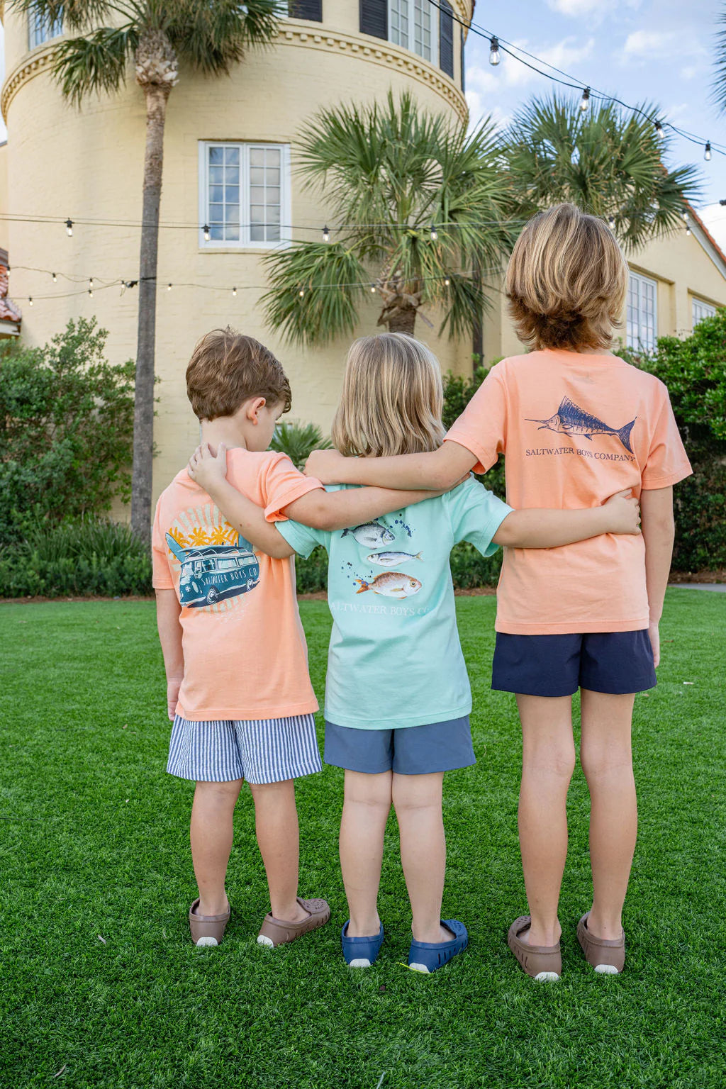 SURF VAN SS POCKET TEE CORAL